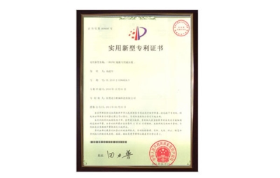 一種防金屬變形專(zhuān)用液壓機